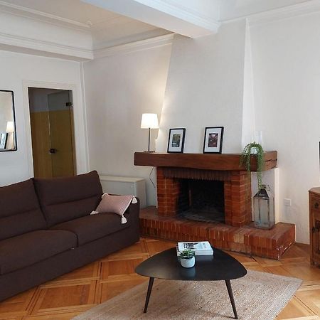 Le Vintage - Appartement En Plein Coeur De La Vieille Ville Annecy Luaran gambar