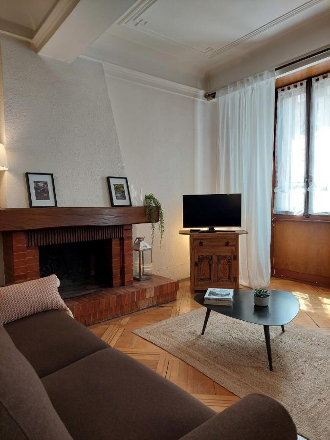 Le Vintage - Appartement En Plein Coeur De La Vieille Ville Annecy Luaran gambar