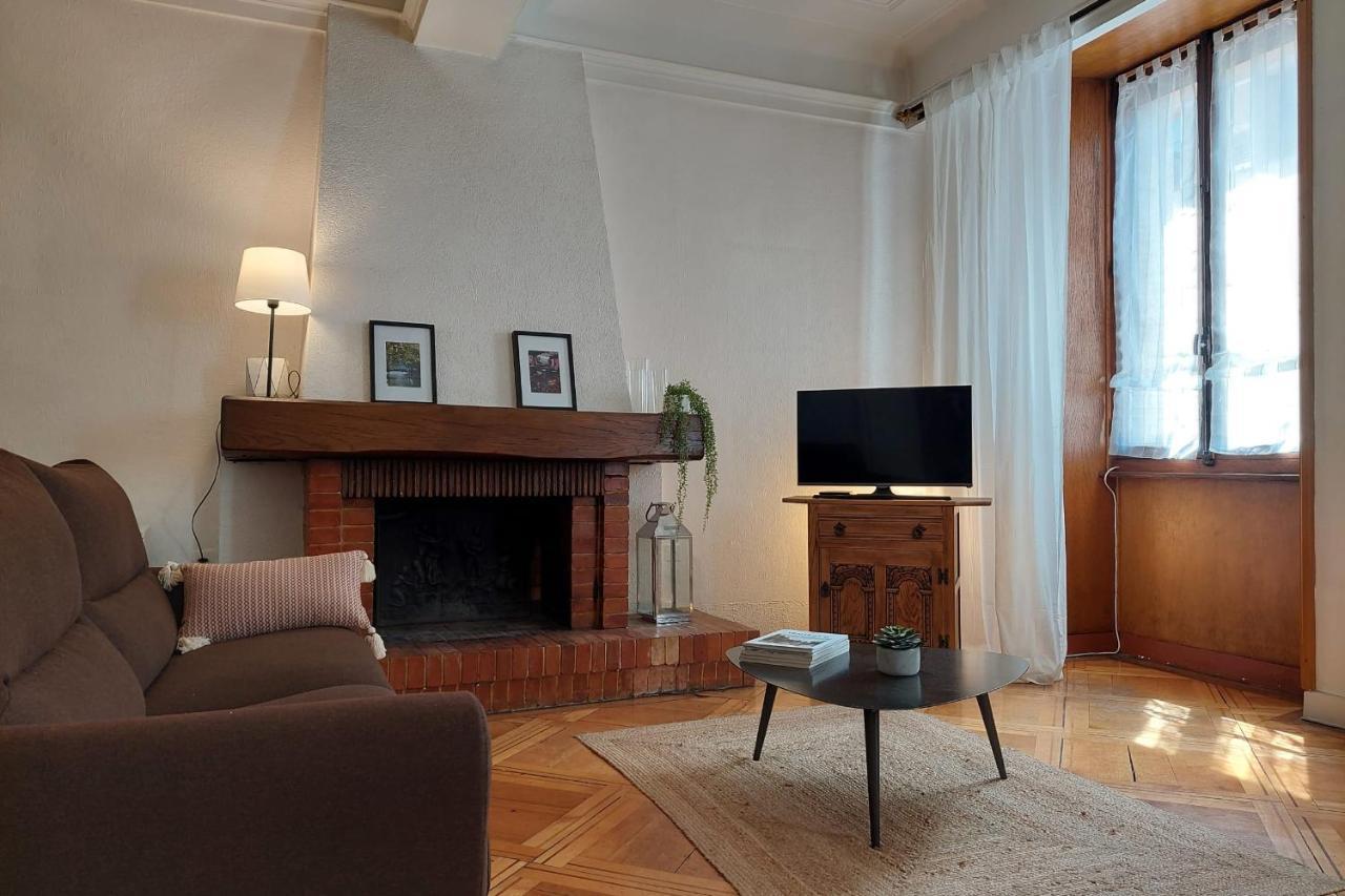 Le Vintage - Appartement En Plein Coeur De La Vieille Ville Annecy Luaran gambar